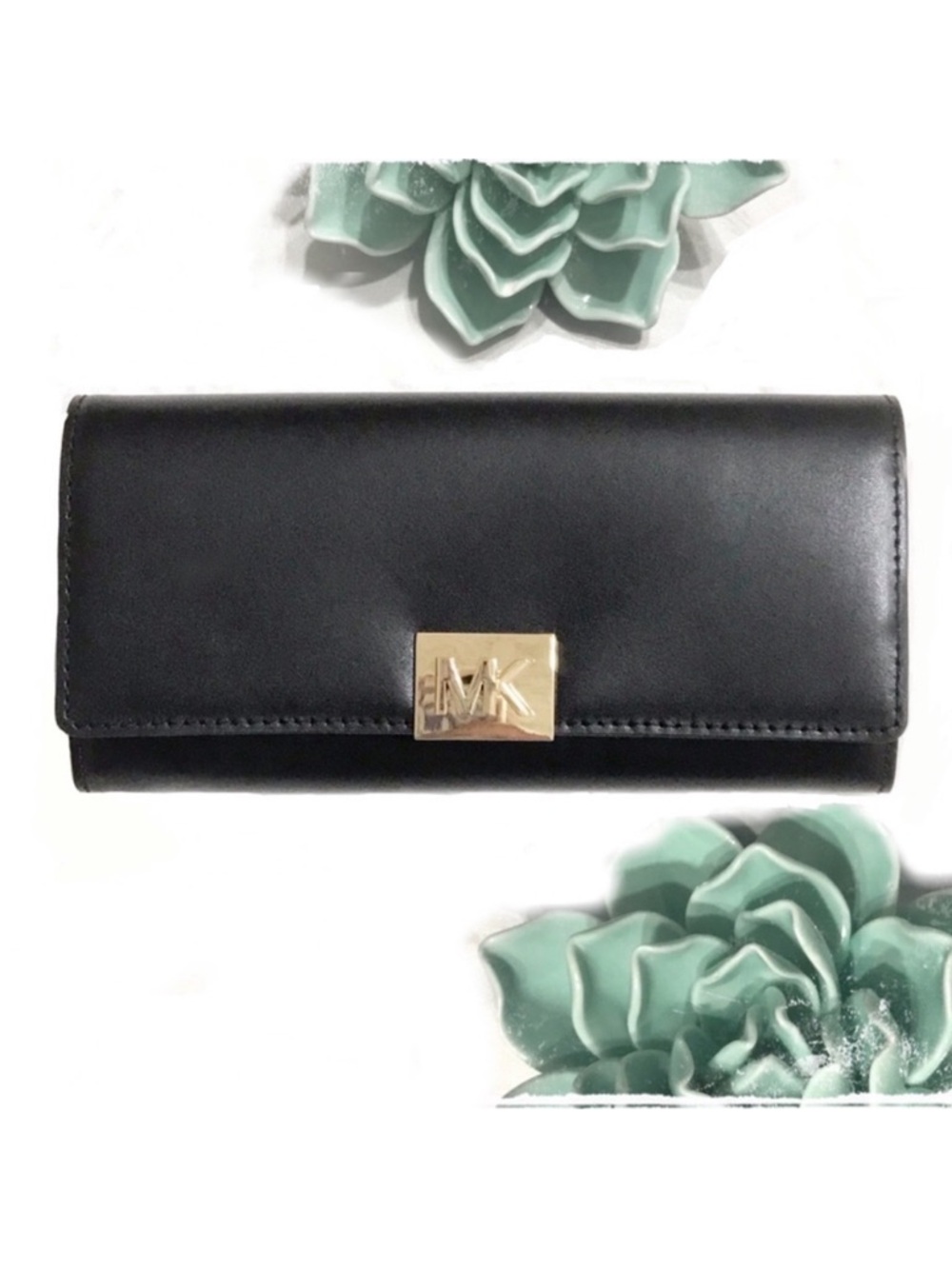 NWT Michael Kors Mindy Carryall Flap Clutch Wallet